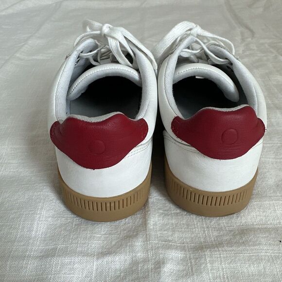 Tread by Everlane Unisex Low Top Leather Athletic Sneakers White Red F9.5 M7.5 - Picture 6 of 9